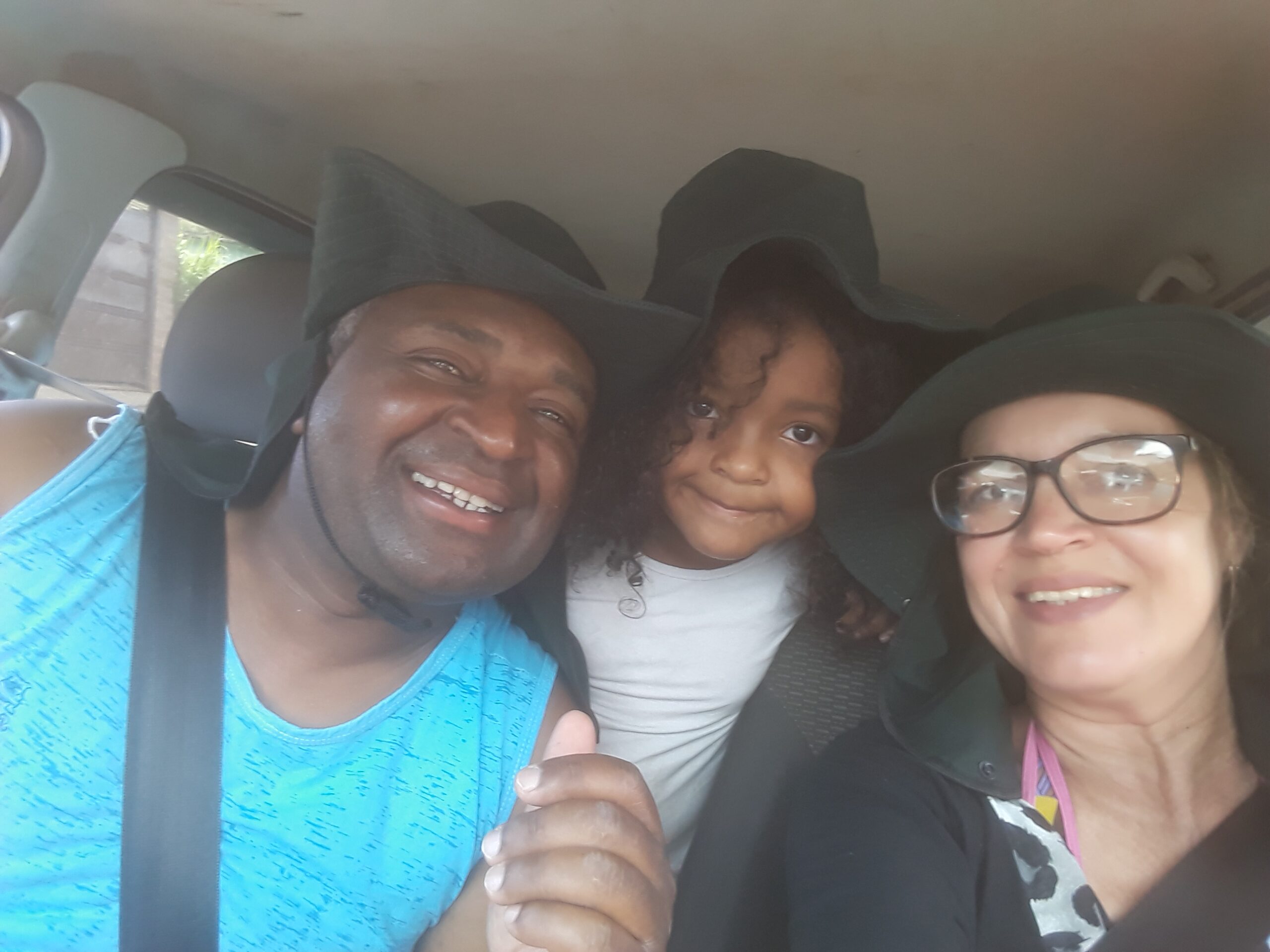 “Da Conversa ao Crescimento: Finanças em Família Que Dão Certo”